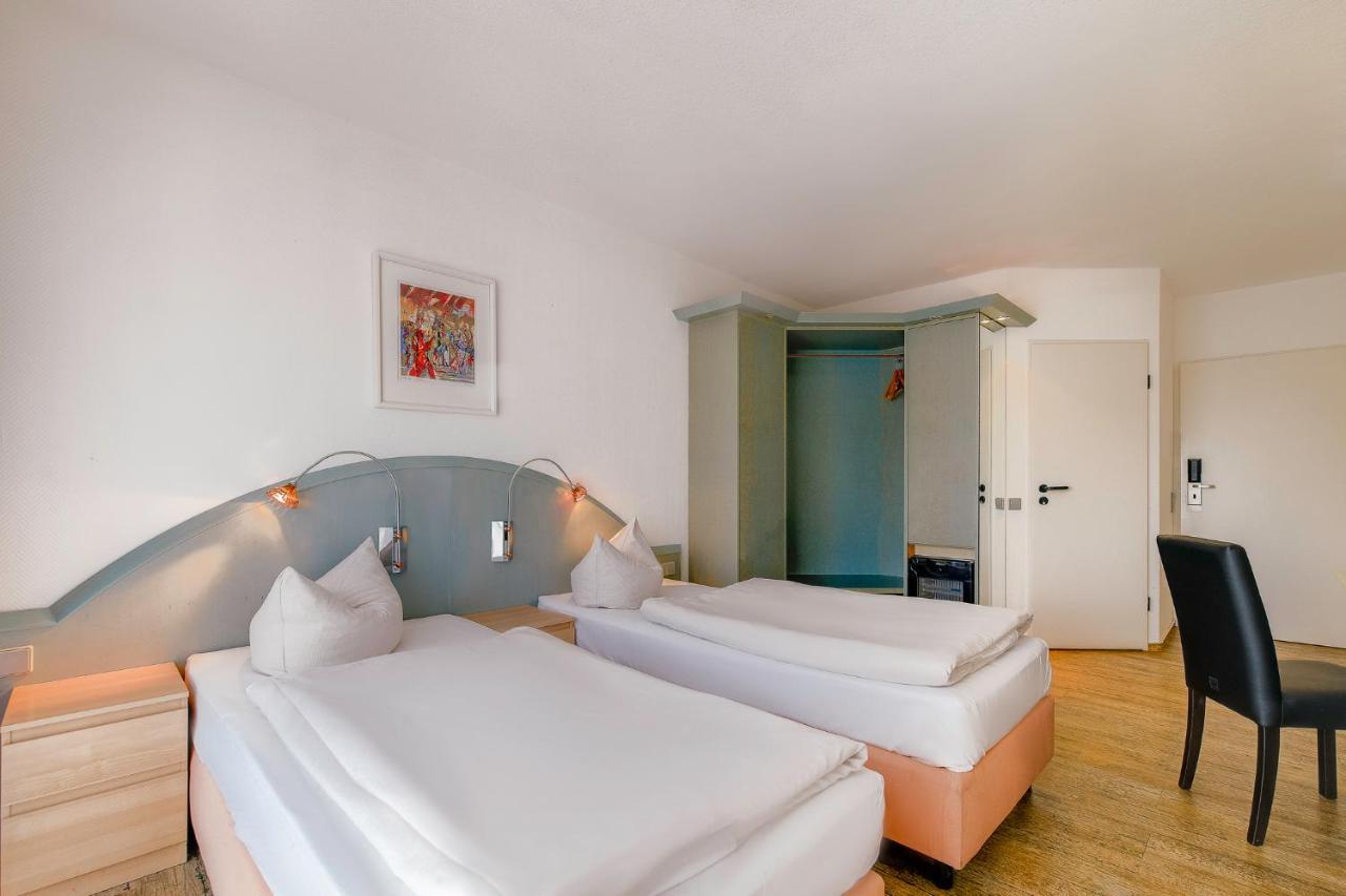 Ambiente Langenhagen Hannover By Tulip Inn Exterior photo