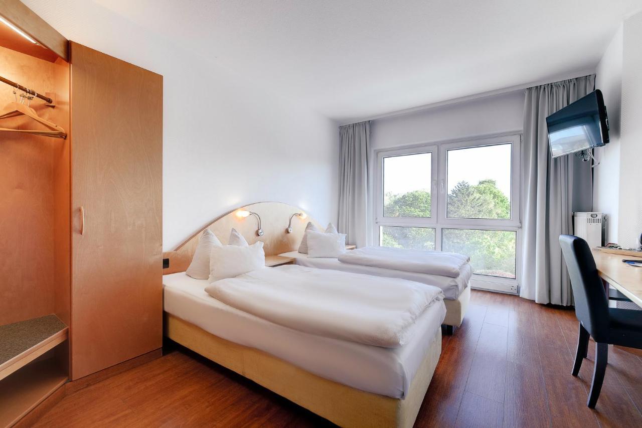Ambiente Langenhagen Hannover By Tulip Inn Exterior photo