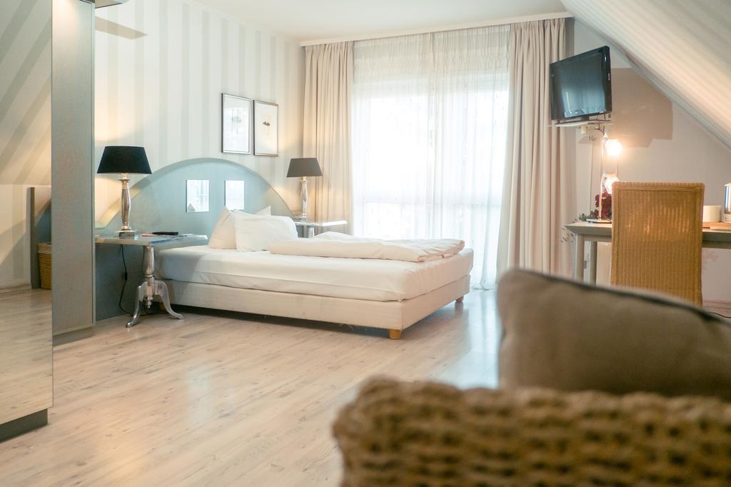 Ambiente Langenhagen Hannover By Tulip Inn Exterior photo